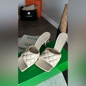 Bottega veneta heels